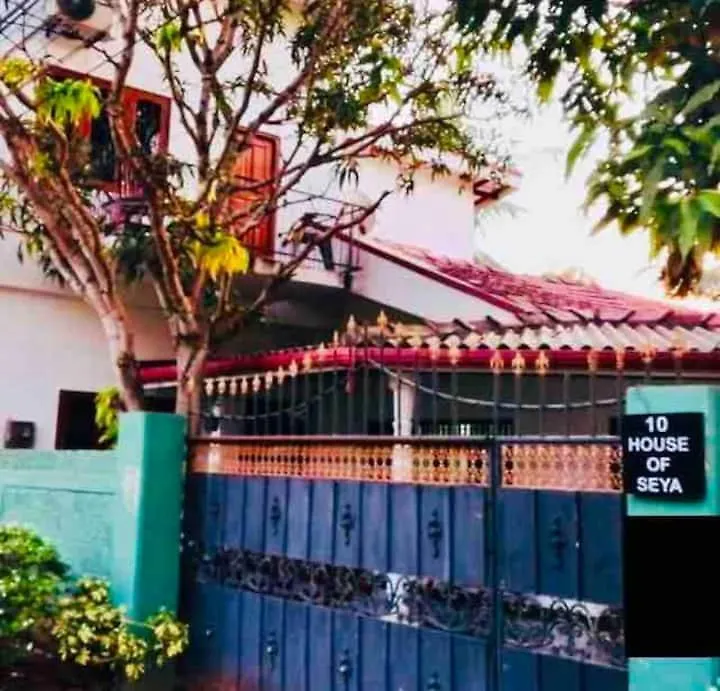 לינה וארוחת בוקר נגומבו House Of Seya